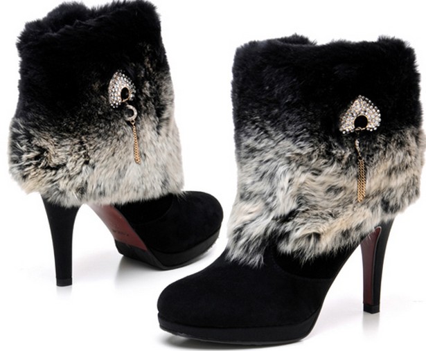 ʱ��Ƥ��ѥ��