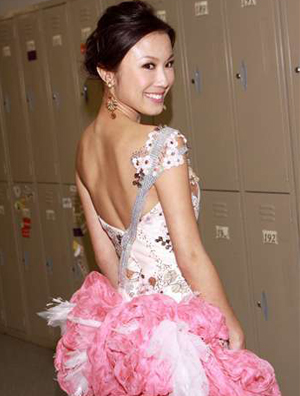 刘倩婷备高跟鞋迎战世姐 李姿敏参选国际小姐