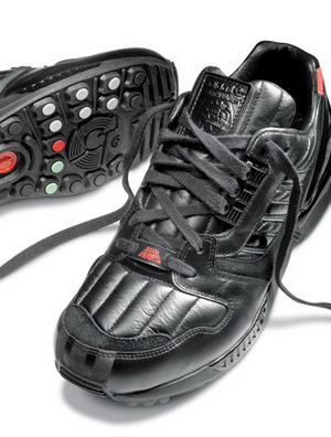 adidas Originals·Å³ö2010ÄêÁªÃûStar WarsÐÇÇò´óսϵÁÐЬ¿î