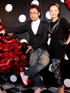 Ф����ʷ�������������ɶ� ��ɫ����Ь������