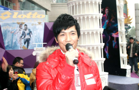 Lotto杭开新店 陈楚生曝时尚观