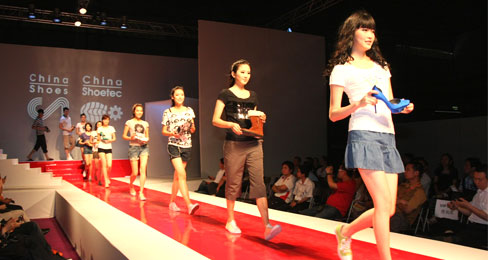 2010年制鞋企业需要颤抖意识