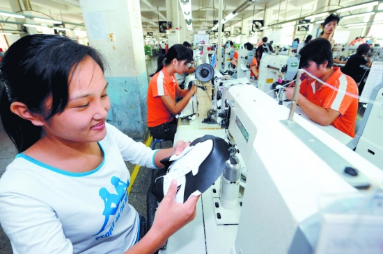 泉州十多家鞋企享受通关优惠