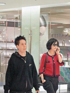 ����ΰæ��Ϸ׬Ǯ �����ᴩ�߸�Ь�����