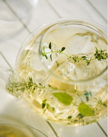 22岁女孩月赚十万缔造传奇