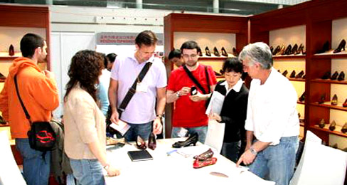 �����4������ֵ��Ь��׼��������