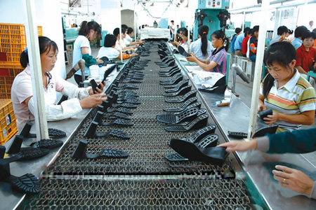 Ь�󷢶���ɫ����  ��̬ս���ƶ���չ