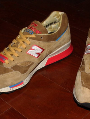 UndefeatedNew Balance 2010CM1500Ь