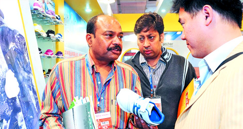 Æ·ÅÆÐ¬ÆóÖÂÁ¦²úÆ·°²È«ÖÊÁ¿Í»ÆÆ¾ºÕù¸ñ¾Ö