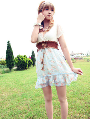 ̨�������˵�С��Ь