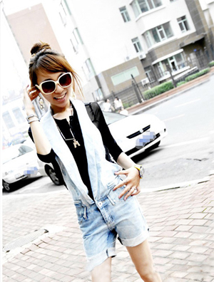 时尚摩登凉鞋 狂野辛辣风