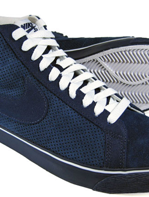 纽约Poets滑板店联名Nike SB放出Blazer Hi Premium滑板鞋