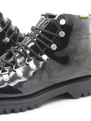 Dr. Martens2010＾ƤHolt⹤ѥ