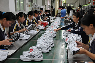 ����Ь����������ɲݸ�ת��