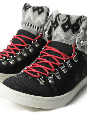 ÌÙÔºÆÁªÃûSolestarÍÆ³öMountain»§ÍâÄÐЬ