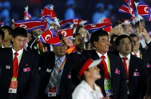 ����Ӫ�������˶�Ь����ʻ�����