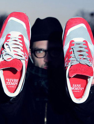 La MJC x colette x New Balance三方联名1500英产红色跑鞋