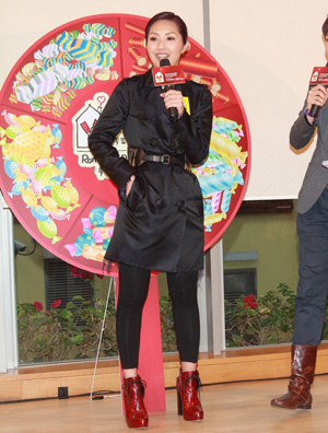 Ñîǧ‹ÃÊøÉíºÚȹºìÉ«¸ß¸úÏÔ¸ÉÁ·