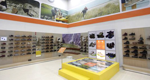 ECCO户外运动鞋引领自然运动风潮