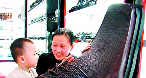 泉州皮鞋重返欧盟市场“喜忧参半”