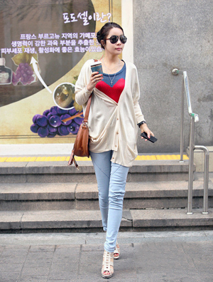 Ôç´º°Ù´î¹«Ö÷Ь´©³öºÃÆøÖÊ£¡