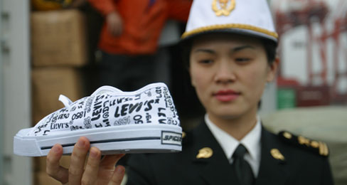 商标侵权不断,鞋企要提升战略管理