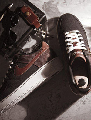 ÿ˫Ь�����������Ĺ��£�Nike Air Force 1 Bespoke ��The Maverick Project��