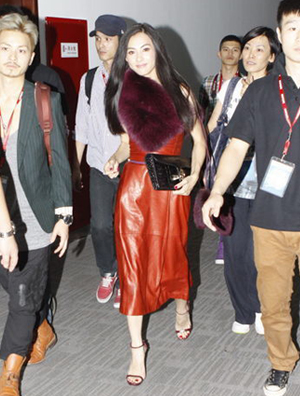 Ű֥Ƥݳȹ߸߹ 콱̨ܷ