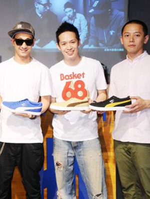 衵̨ϯPUMA Clyde X UndefeatedЬ