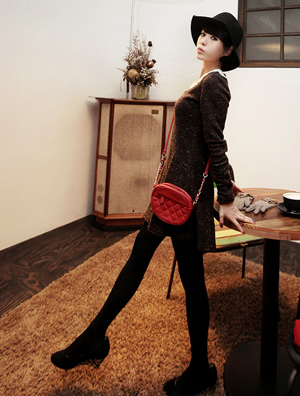 橘黄色潮流风 2012鞋履的最佳选择