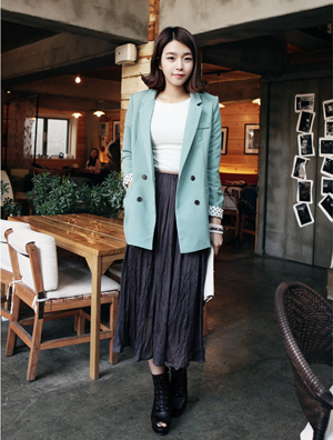 早秋街头最耀眼 金属装饰单鞋