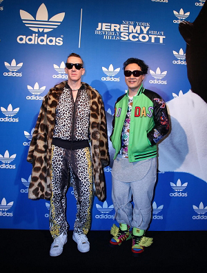 ����Ѹ��ΪЬ��Ʒ��adidas Originals������������