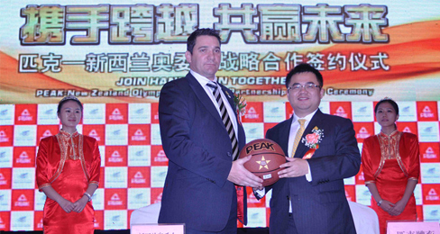 匹克品牌携手6支奥运代表团征战伦敦