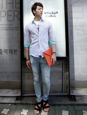 夏日必备百搭衬衫 帅气型男穿出来