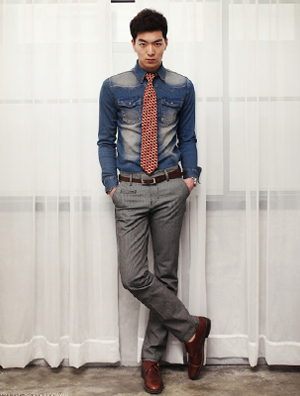 精通领带万能搭 瞬间抓住众人的眼光