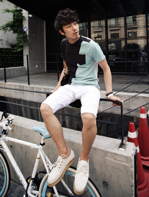 潮流热点新搭配 帅气男装也玩拼接