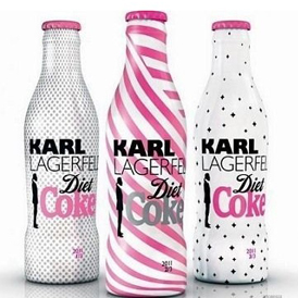 Coca-Cola x Karl LagerfeldЯ���Ƴ��ɿڿ���ƿ