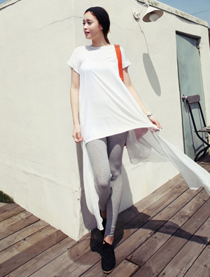 应景休闲装搭配 展现青春靓丽气息