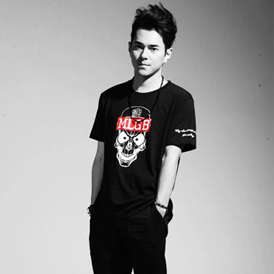 NiC IS COMING....秋冬季MLGB俏皮骷髅Tee