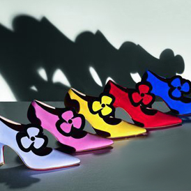 Christian Louboutin �ĵ�һ����Ь