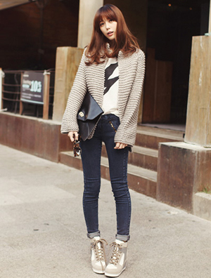 必备高帮帆布鞋 随意穿搭最有型