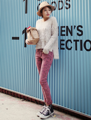 高帮运动鞋搭配 打造简约而不简单的潮味