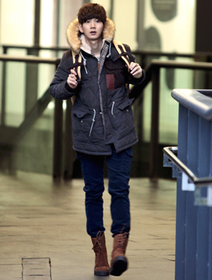 羽绒服vs大衣 型男演绎冬装外套搭配