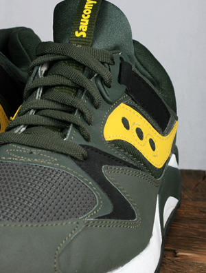 Saucony 推出Grid 9000经典跑鞋