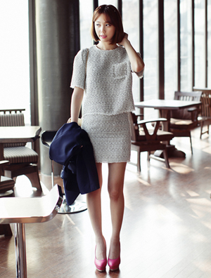 春季职场OL装扮 展现清爽宜人的职场魅力