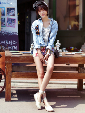 �ٴЬ������ ������������������Ů